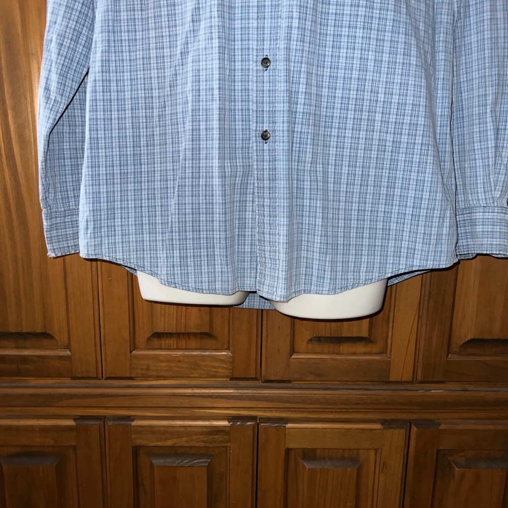 Gap - Picture 4 of 7